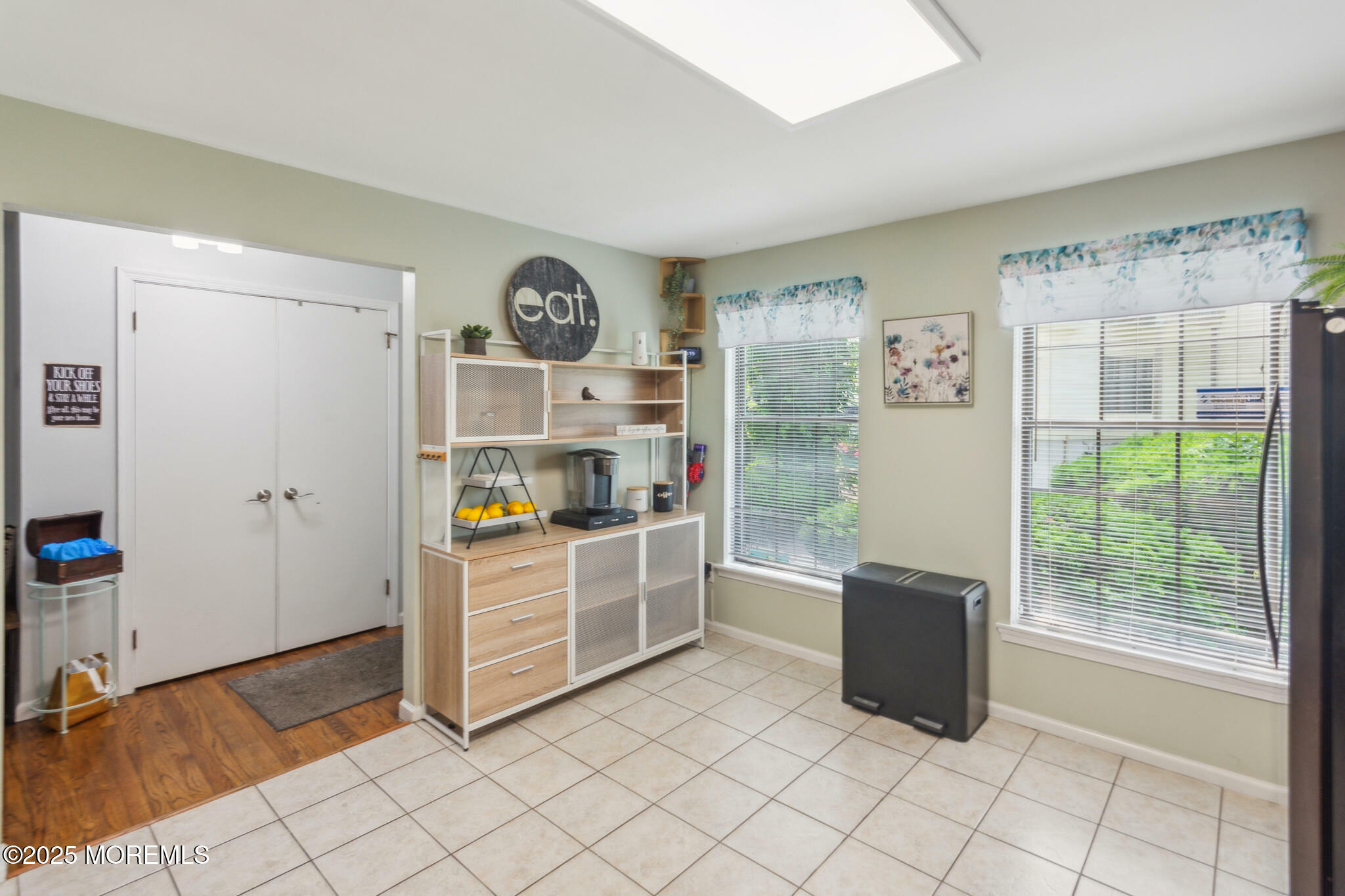 Property Photo:  12 Barnes Lane  NJ 08753 