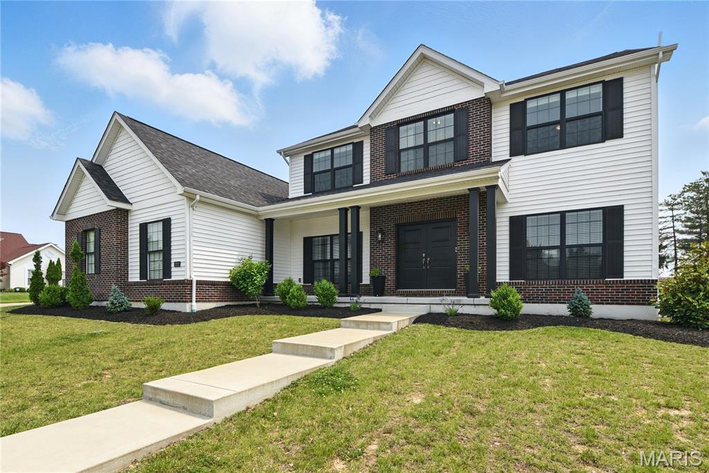2202 Dartmouth Gate Circle  Wildwood MO 63011 photo
