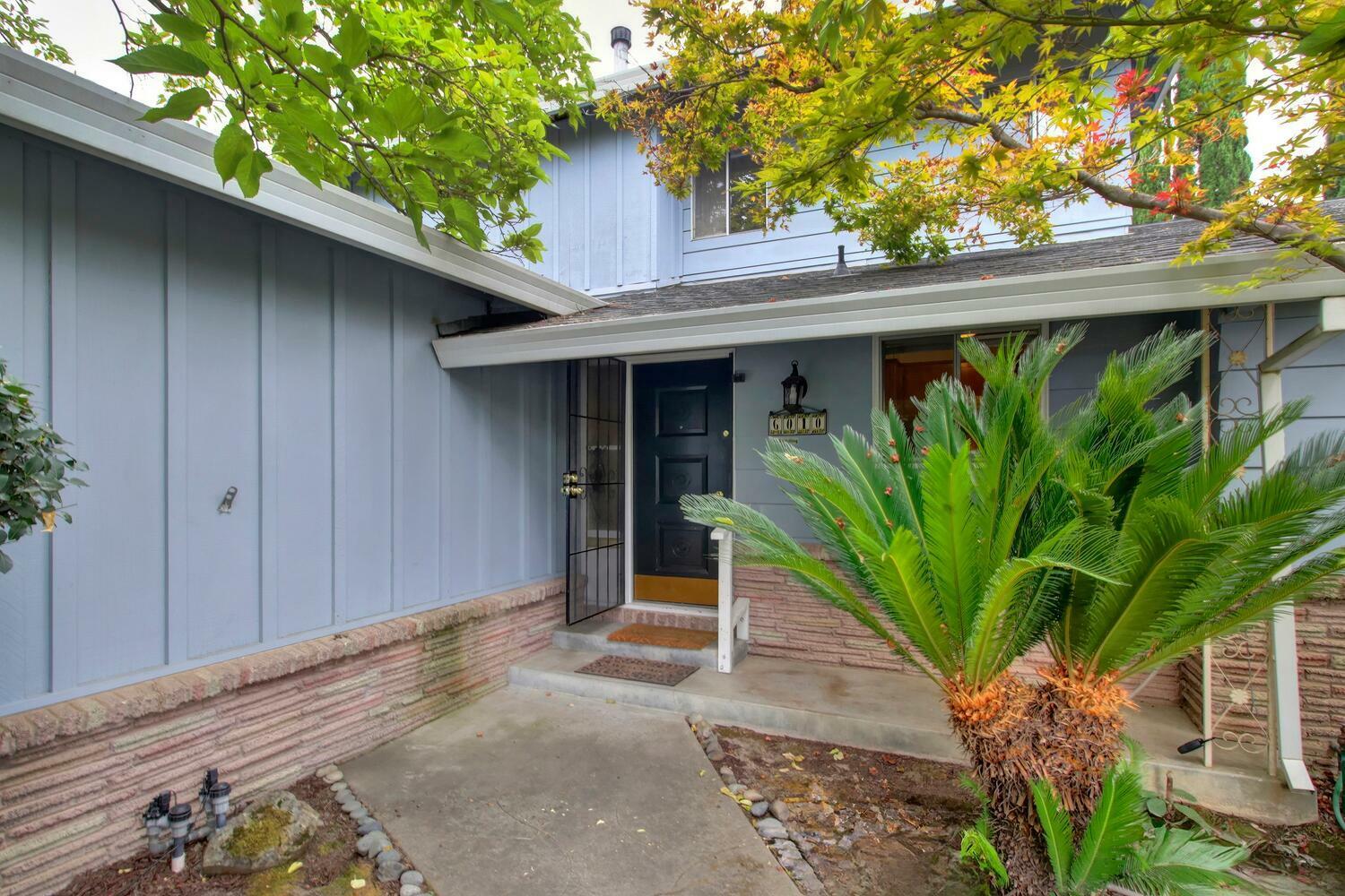 Property Photo: 6010 Machado Way CA 95822