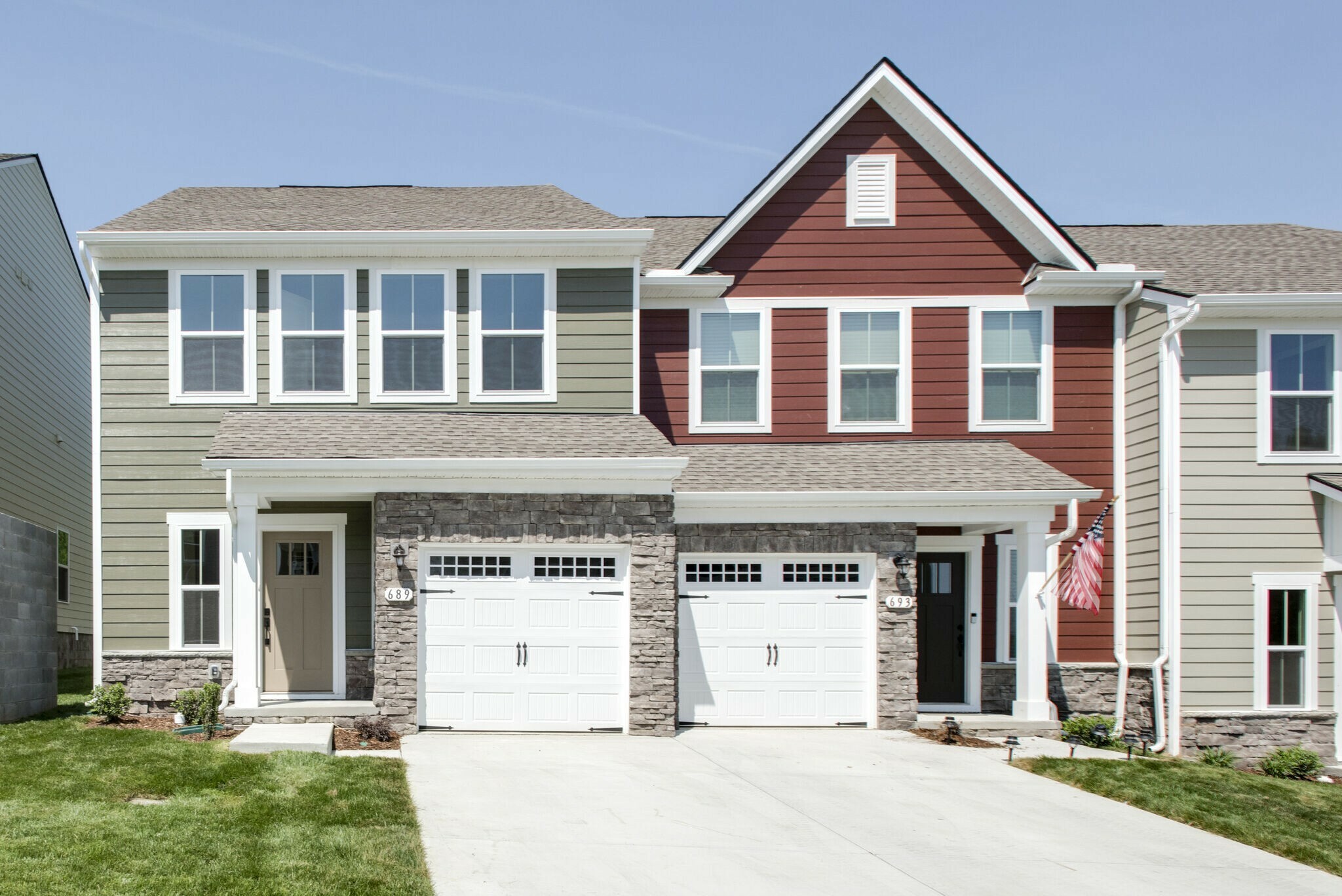 Property Photo: 689 Exmoor Dr TN 37072