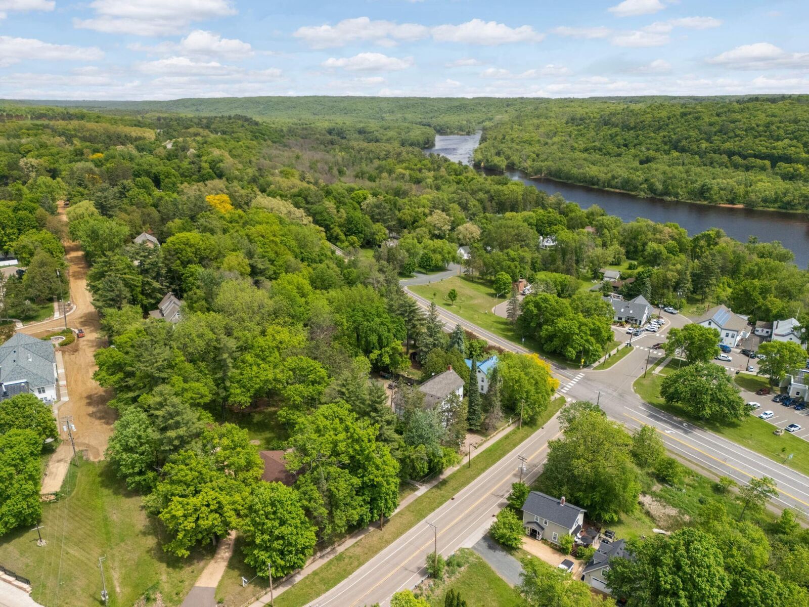 Property Photo: 480 Maple Street MN 55047