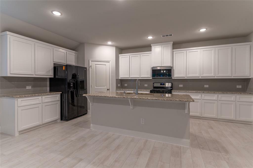 Property Photo: 1314 Elizabeth Street TX 75409