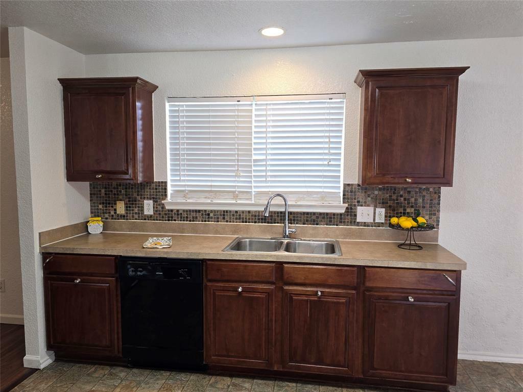Property Photo: 2005 Bliss Road TX 76177
