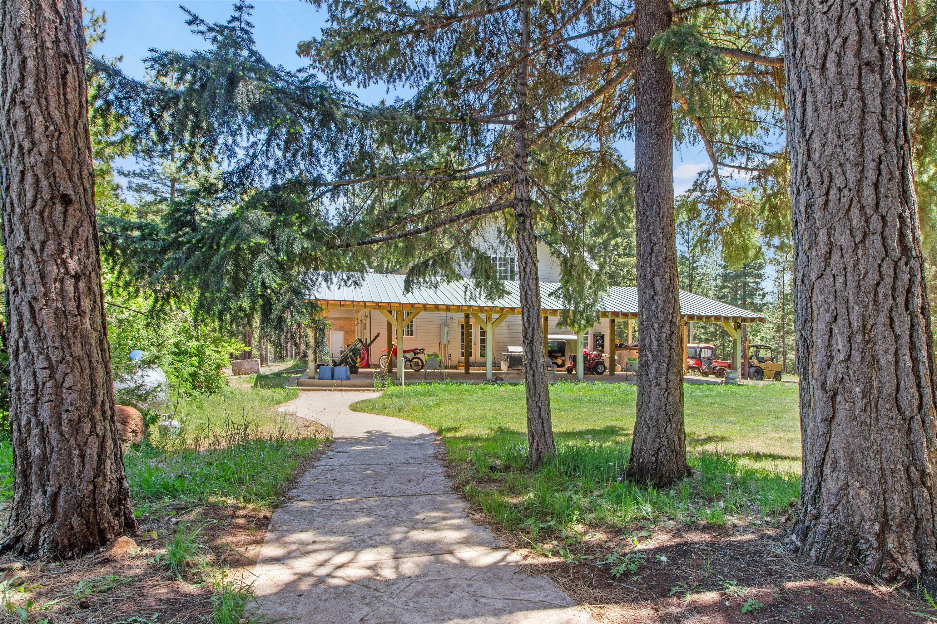 Property Photo: 15922 Greensprings Highway OR 97520