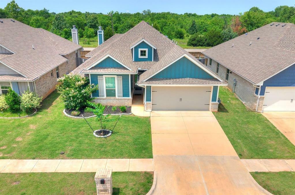 Property Photo: 3909 Palisade Lane OK 73179