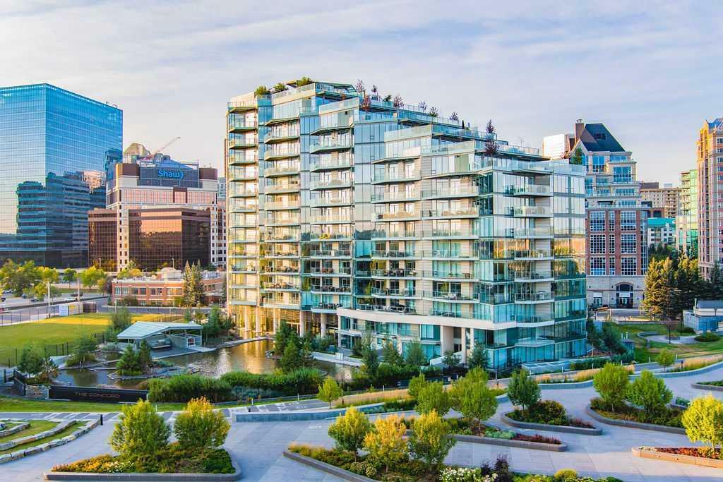 Property Photo:  738 1 Avenue SW 109  AB T2P 5G8 