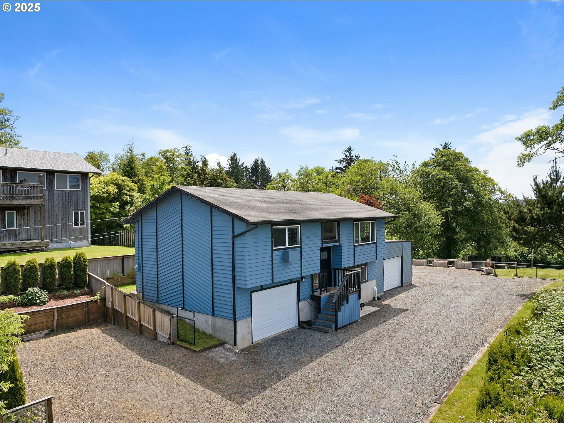 Property Photo: 35208 Orchard Ln OR 97103