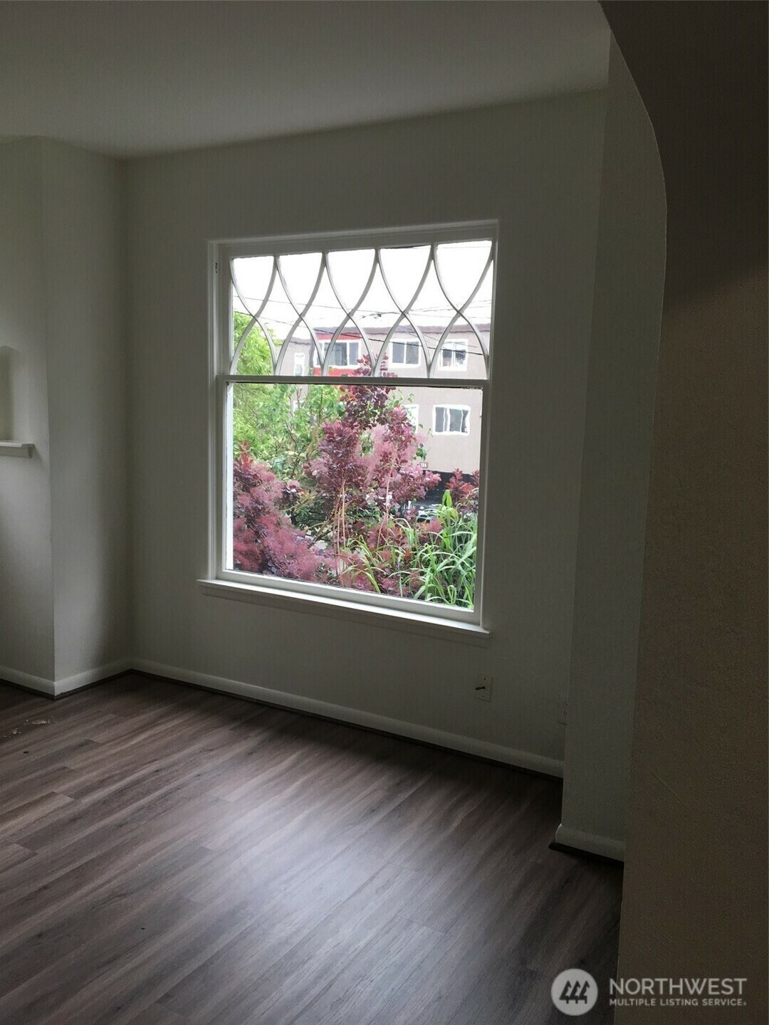 Property Photo: 620 12th Avenue E A WA 98102
