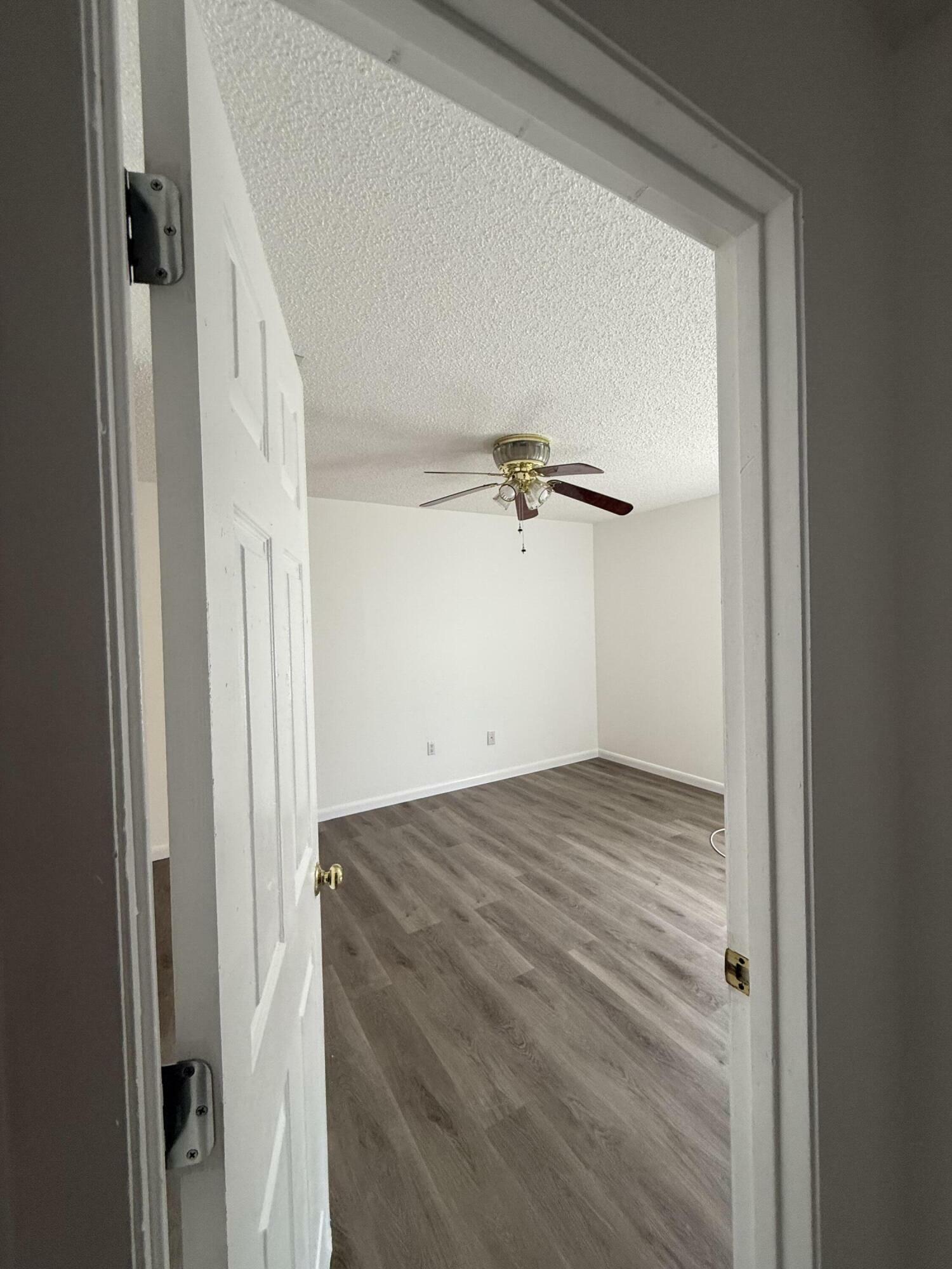 Property Photo: 614 SW Jeanne Street FL 34953