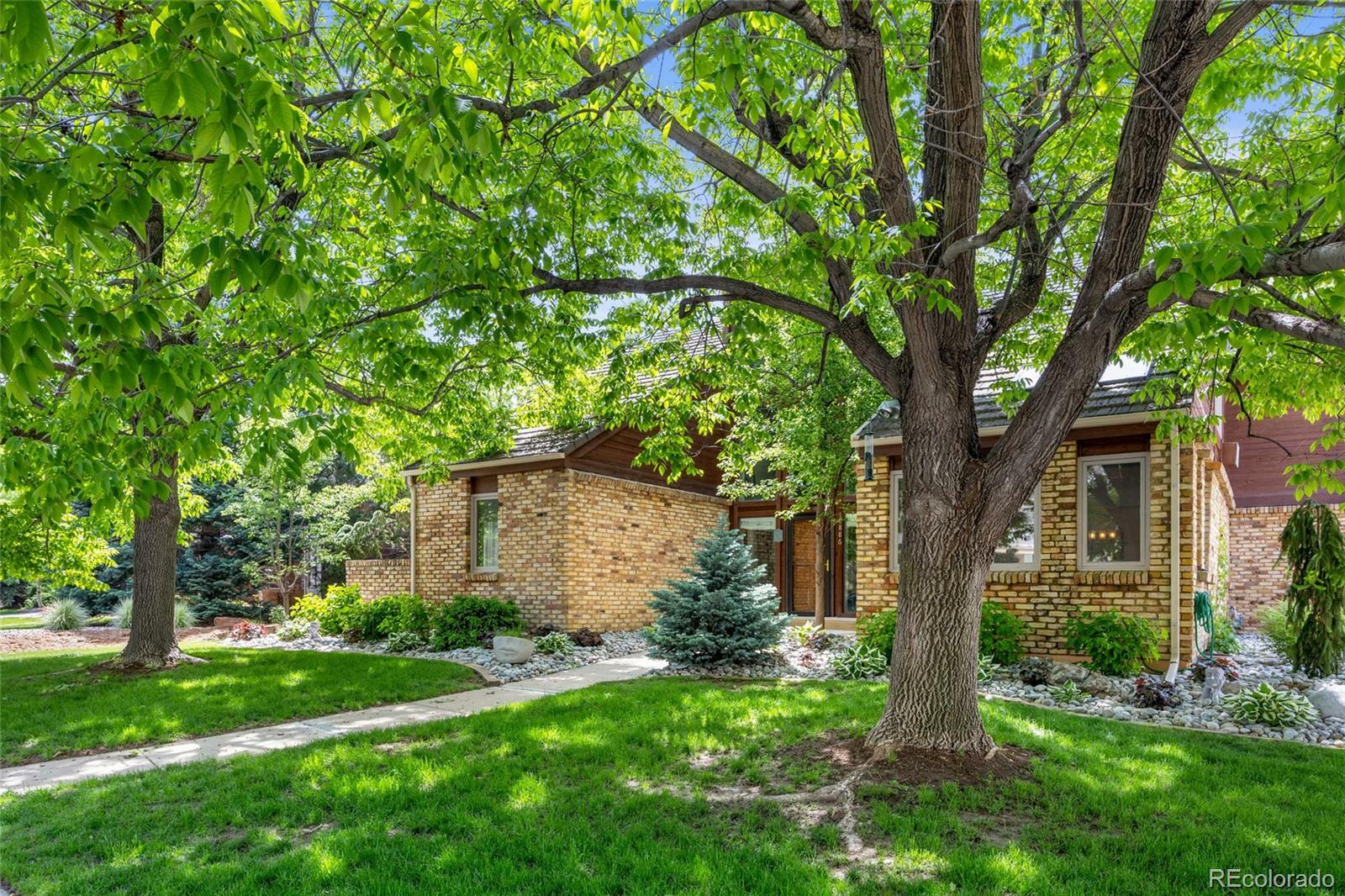 10886 E Crestline Circle  Englewood CO 80111 photo