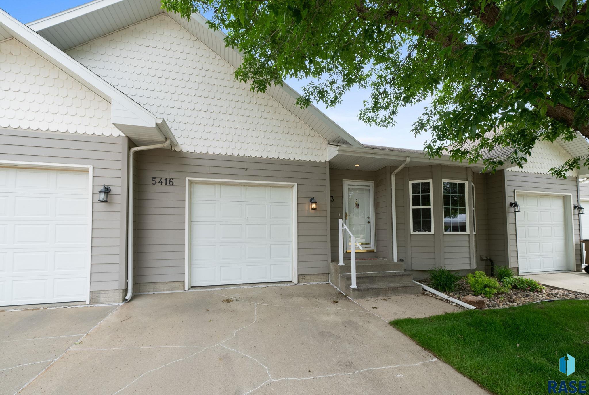 Property Photo:  5416 S Mariah Pl 3  SD 57108 