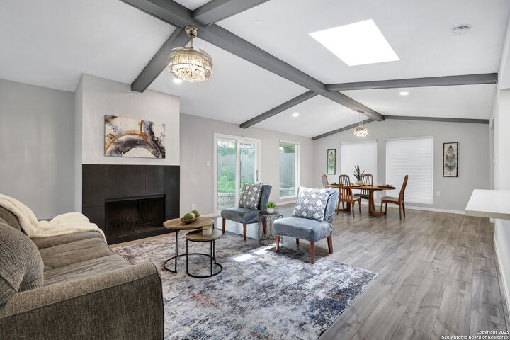 Property Photo: 3507 St Igo TX 78230