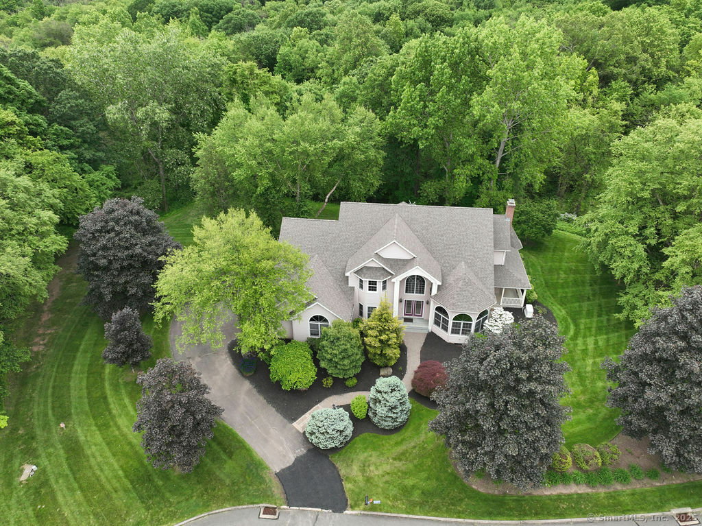 Property Photo:  657 Tamarack Road  CT 06410 