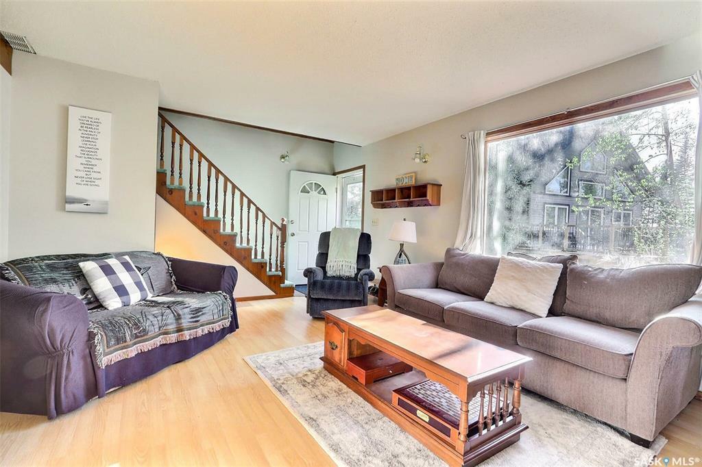 Property Photo: 2 3rd Crescent SK S0J 3E0