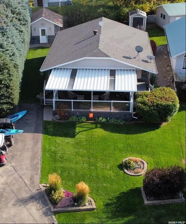 Property Photo: 219 Sovereign Crescent SK S0L 0G0