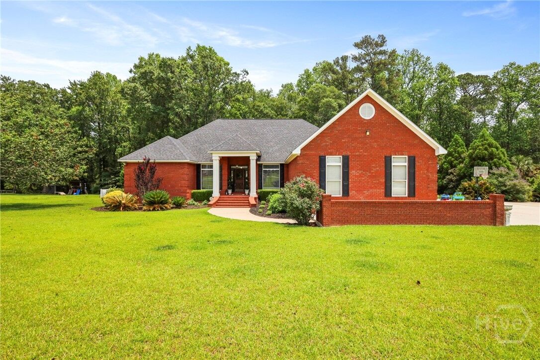 Property Photo:  111 Oakridge Drive  GA 30427 