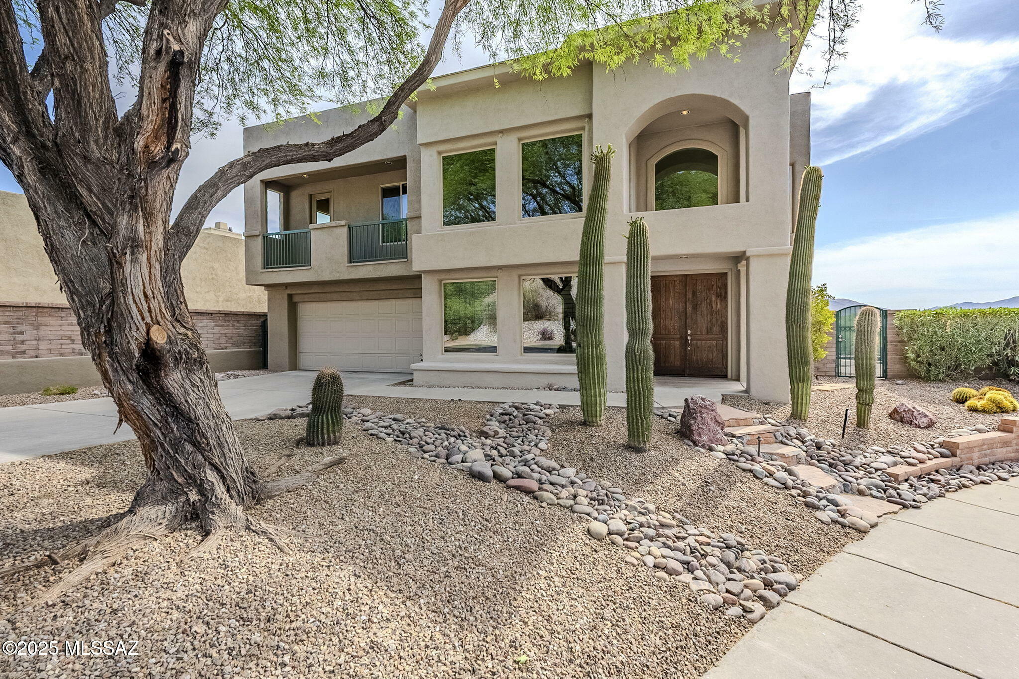 Property Photo:  5295 N Sunset Shadows Place  AZ 85750 