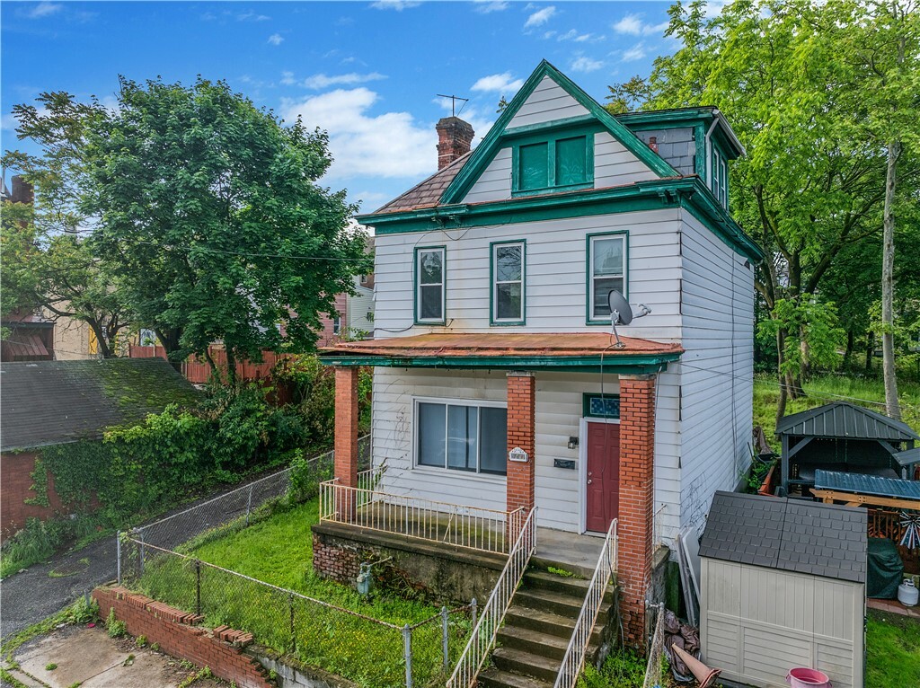 Property Photo: 740 Climax St PA 15210