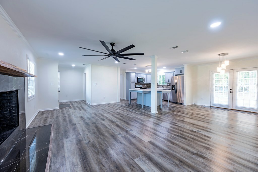Property Photo: 627 Longbow Drive GA 31721