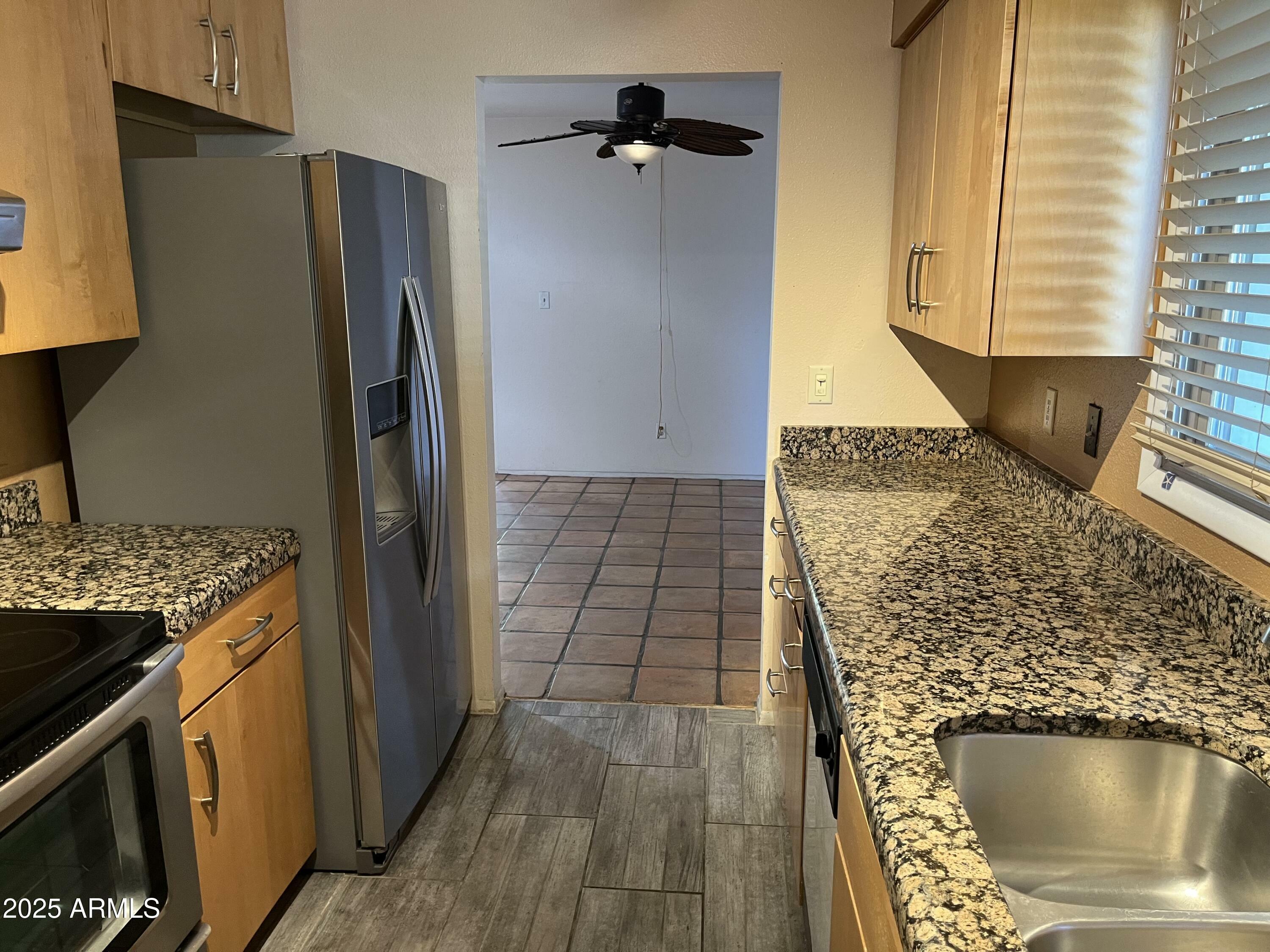 Property Photo:  1718 E Gaylon Drive  AZ 85282 