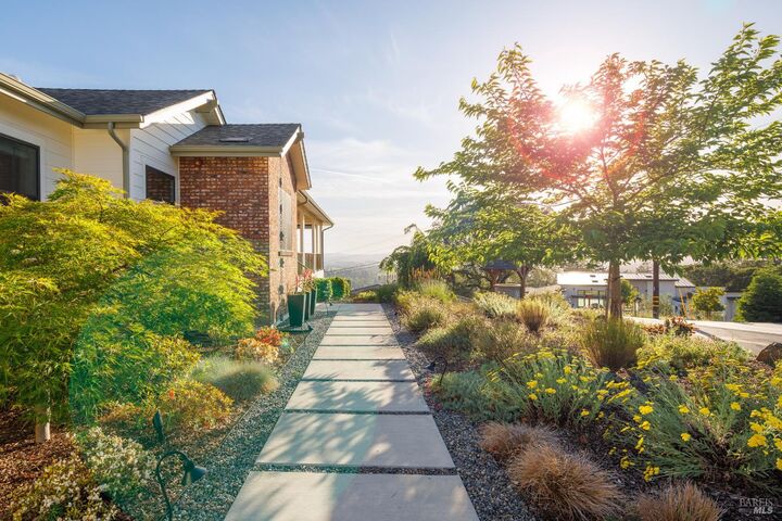 Property Photo:  1335 Wikiup Drive  CA 95403 