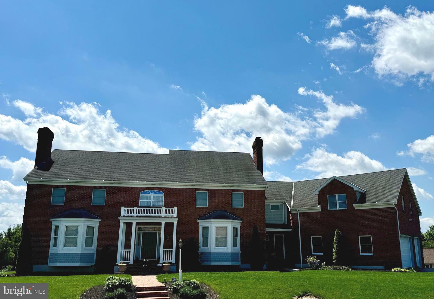 Property Photo:  324 W Orchard Drive  PA 17078 