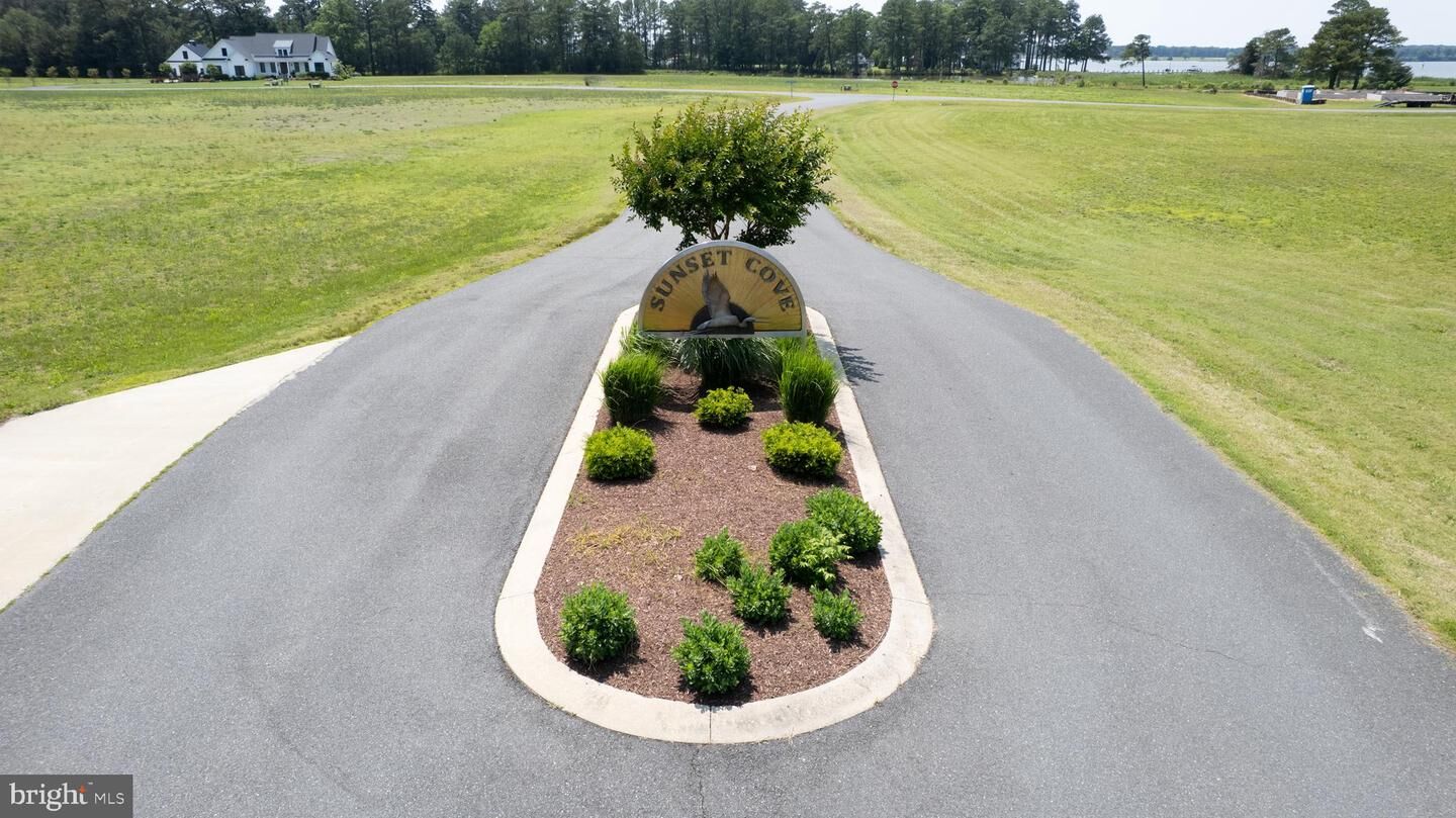 Property Photo: 6006 Blue Heron Drive MD 21631