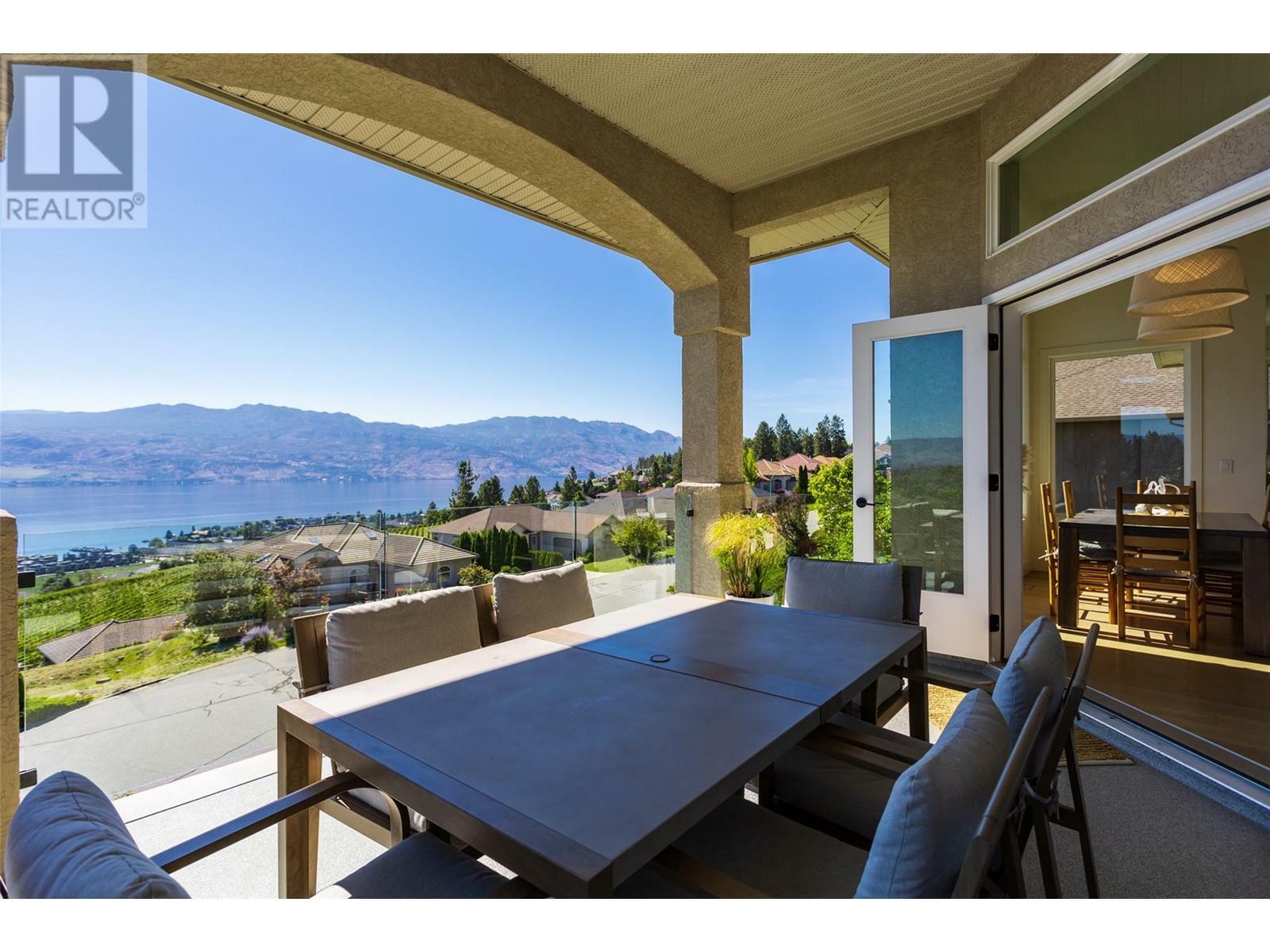 Photo de la propriété: 1608 Braeburn Court BC V4T 2V5