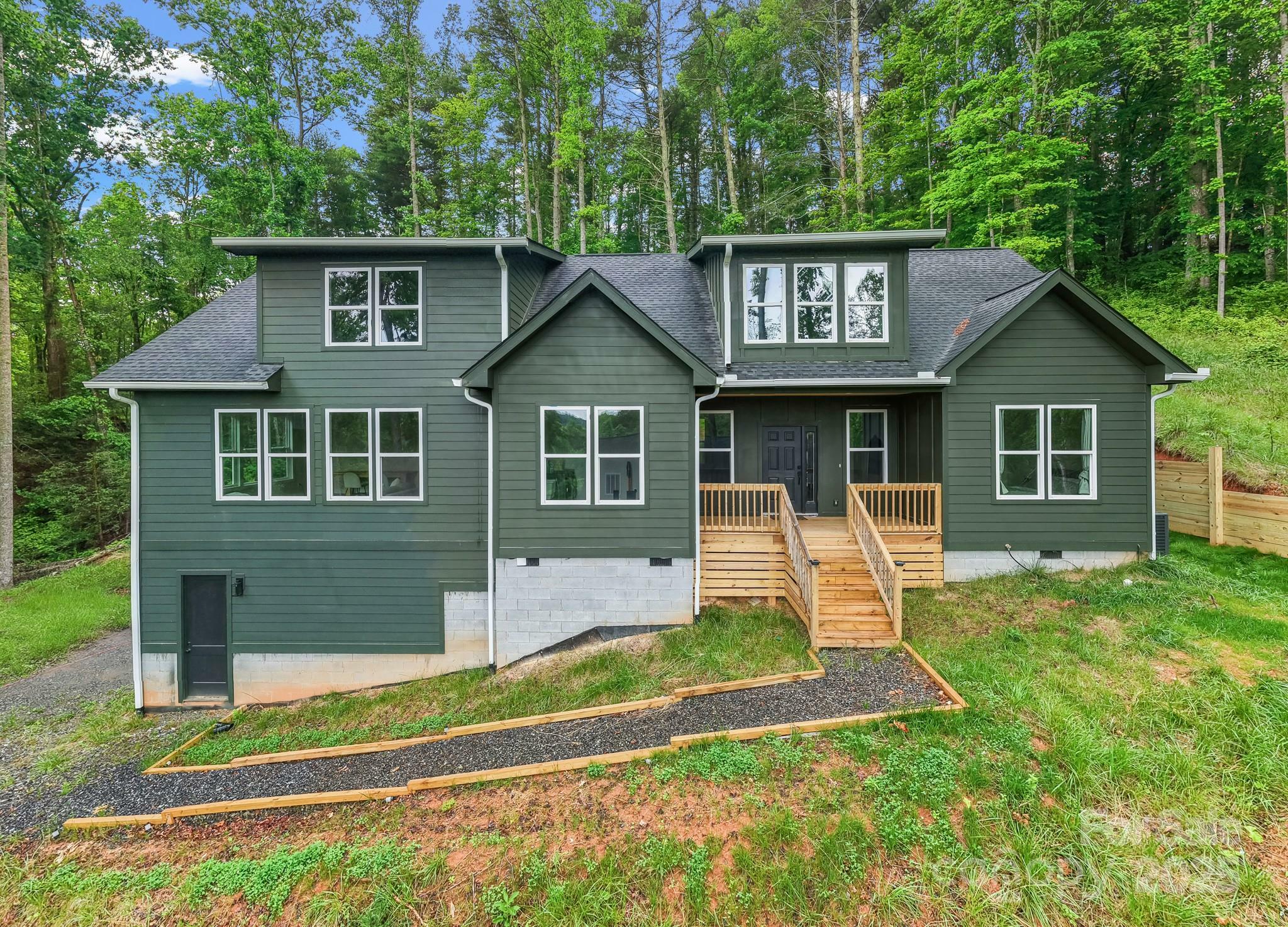 32 Gudger Road  Leicester NC 28748 photo