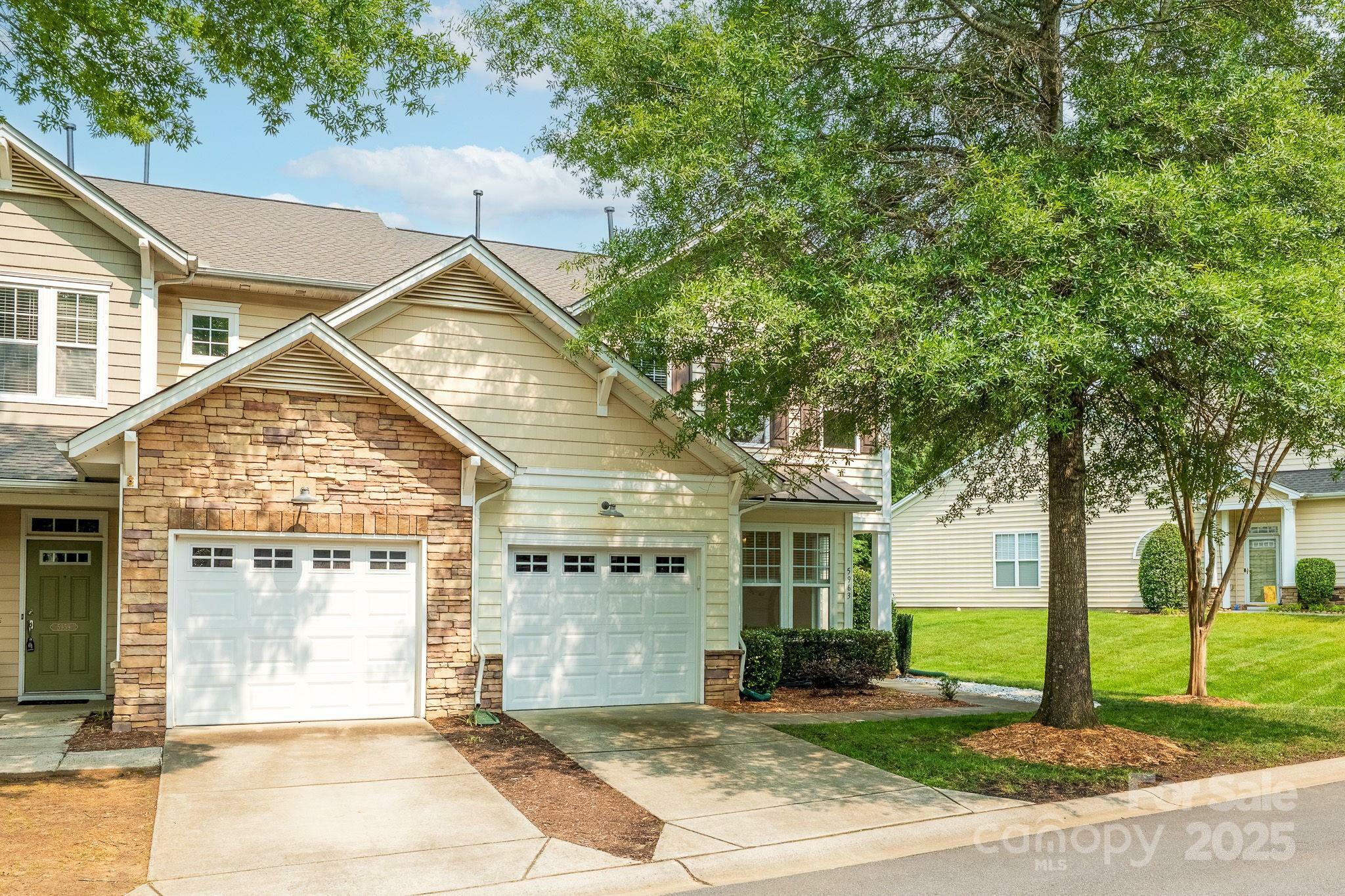 Property Photo: 5963 Pale Moss Lane NC 28269
