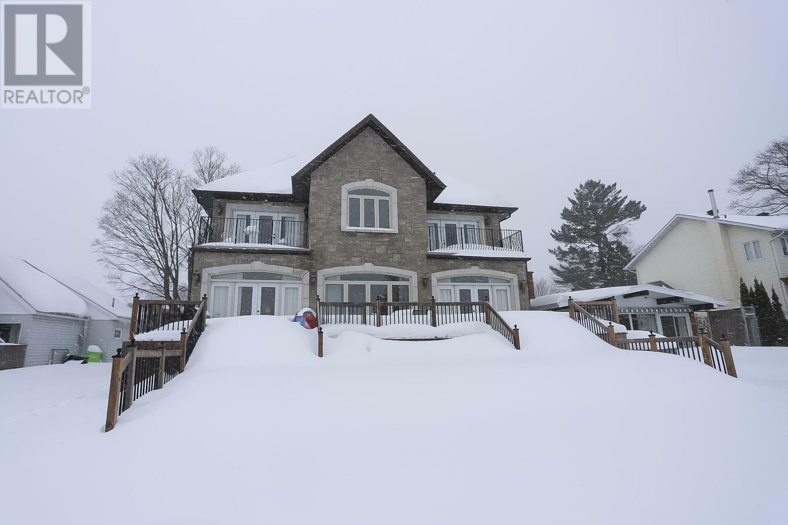 Property Photo: 347 River Rd ON P6A 5K9