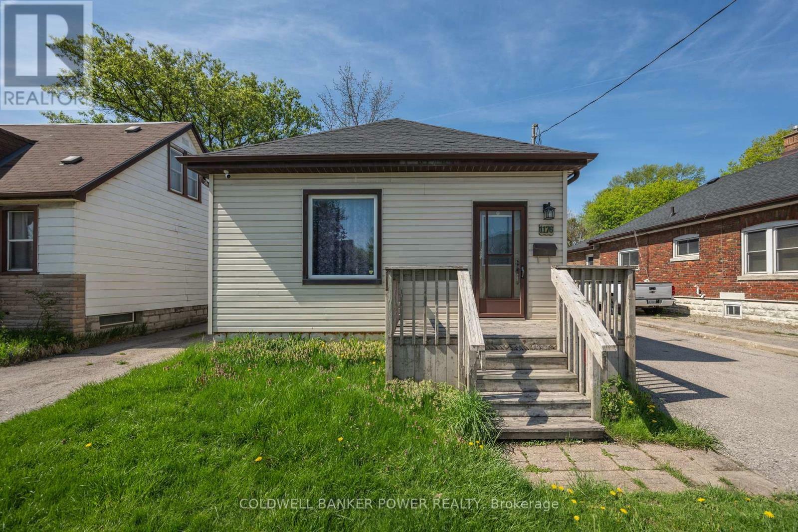 Property Photo: 1176 Florence Street ON N5W 2N1