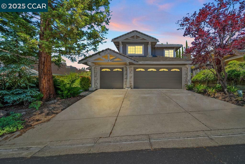 Property Photo: 217 Walnut Creek Ct CA 94506