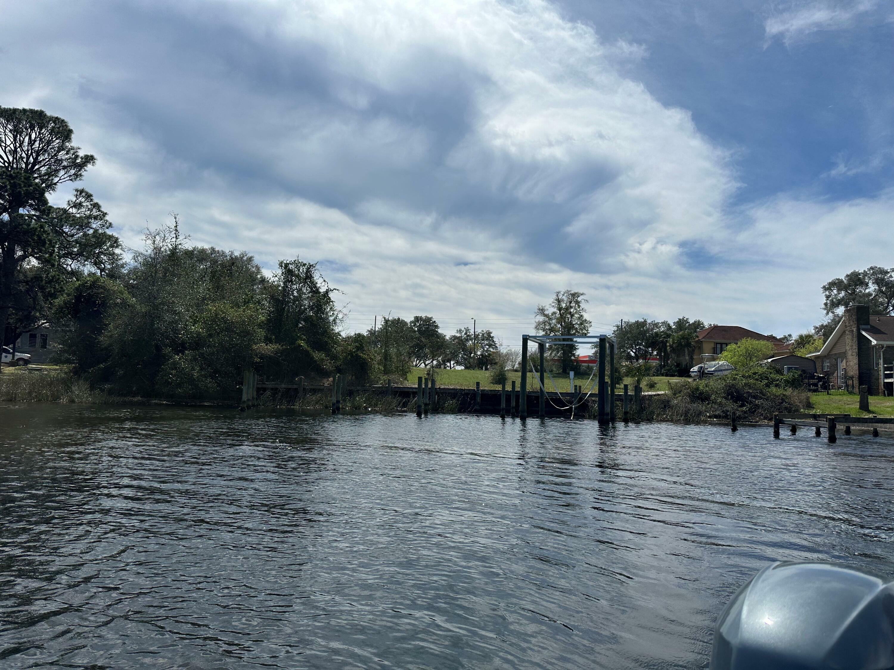 Property Photo: Lot 17 Yacht Club Drive FL 32548