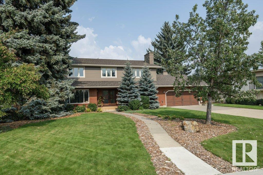 Property Photo: 5135 Lansdowne Drive NW AB T6H 4L1