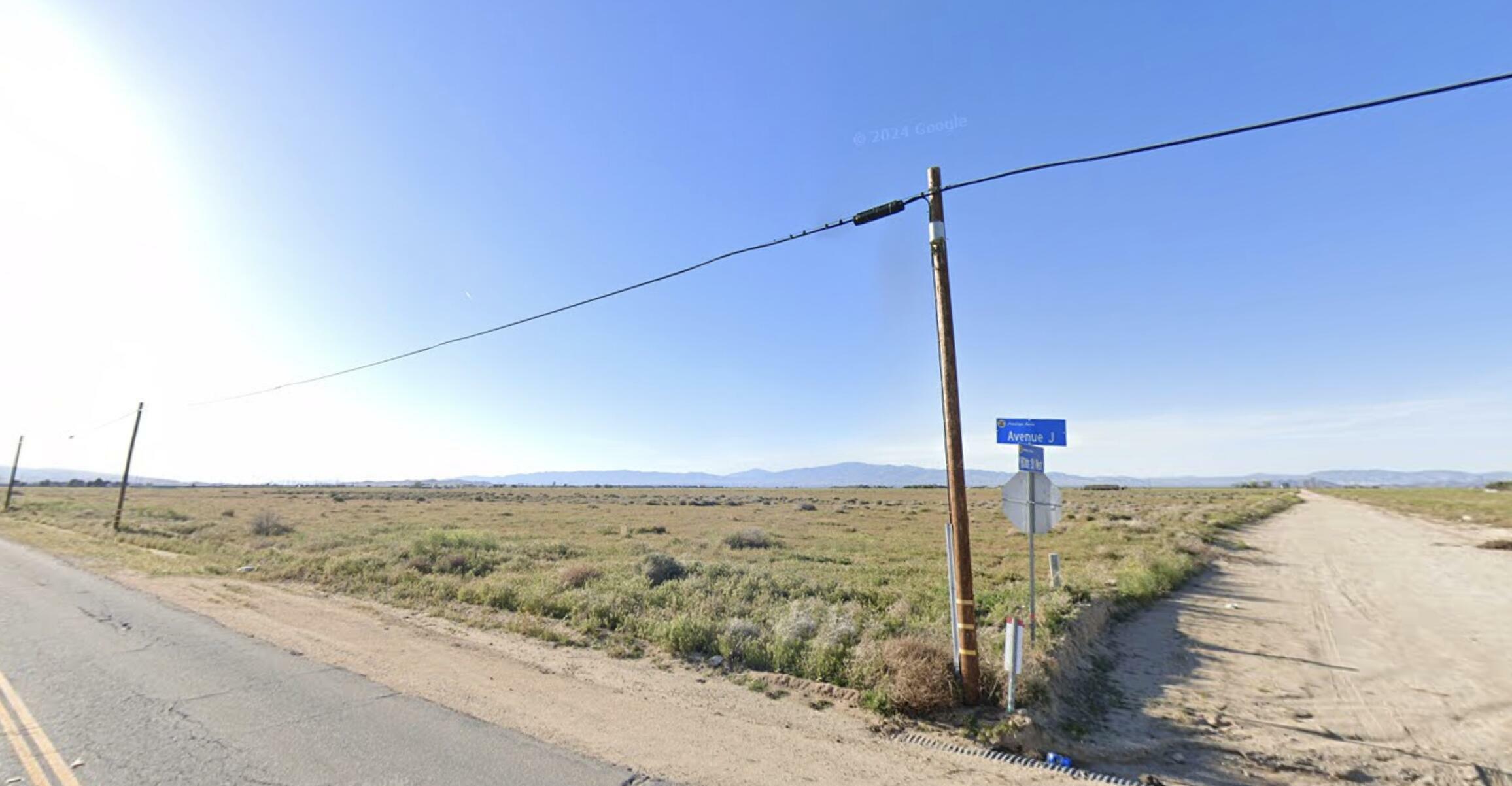 Property Photo: W Avenue J Pav Vic 80th Street W CA 93536