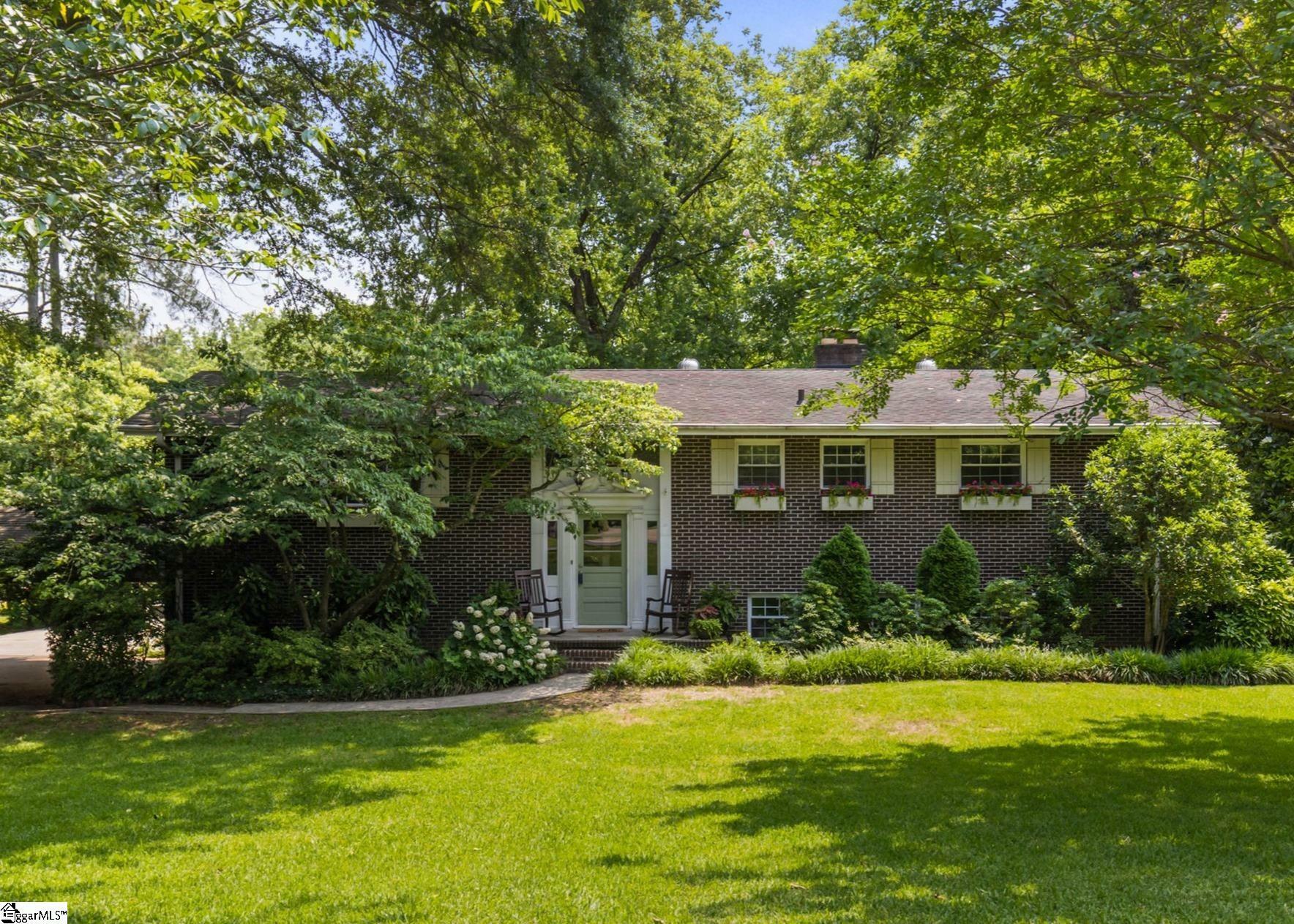Property Photo: 104 Rosemary Lane SC 29615