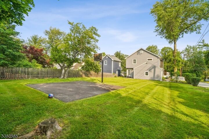 149 N Hillside Ave  Chatham Boro NJ 07928 photo