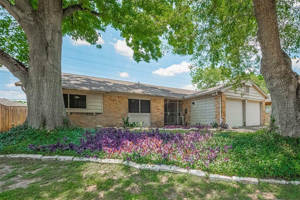Property Photo: 7230 Redding Road TX 77036
