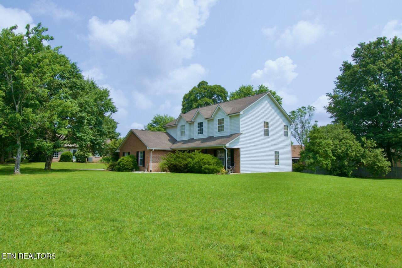Property Photo: 1234 N Wingate Way TN 37803