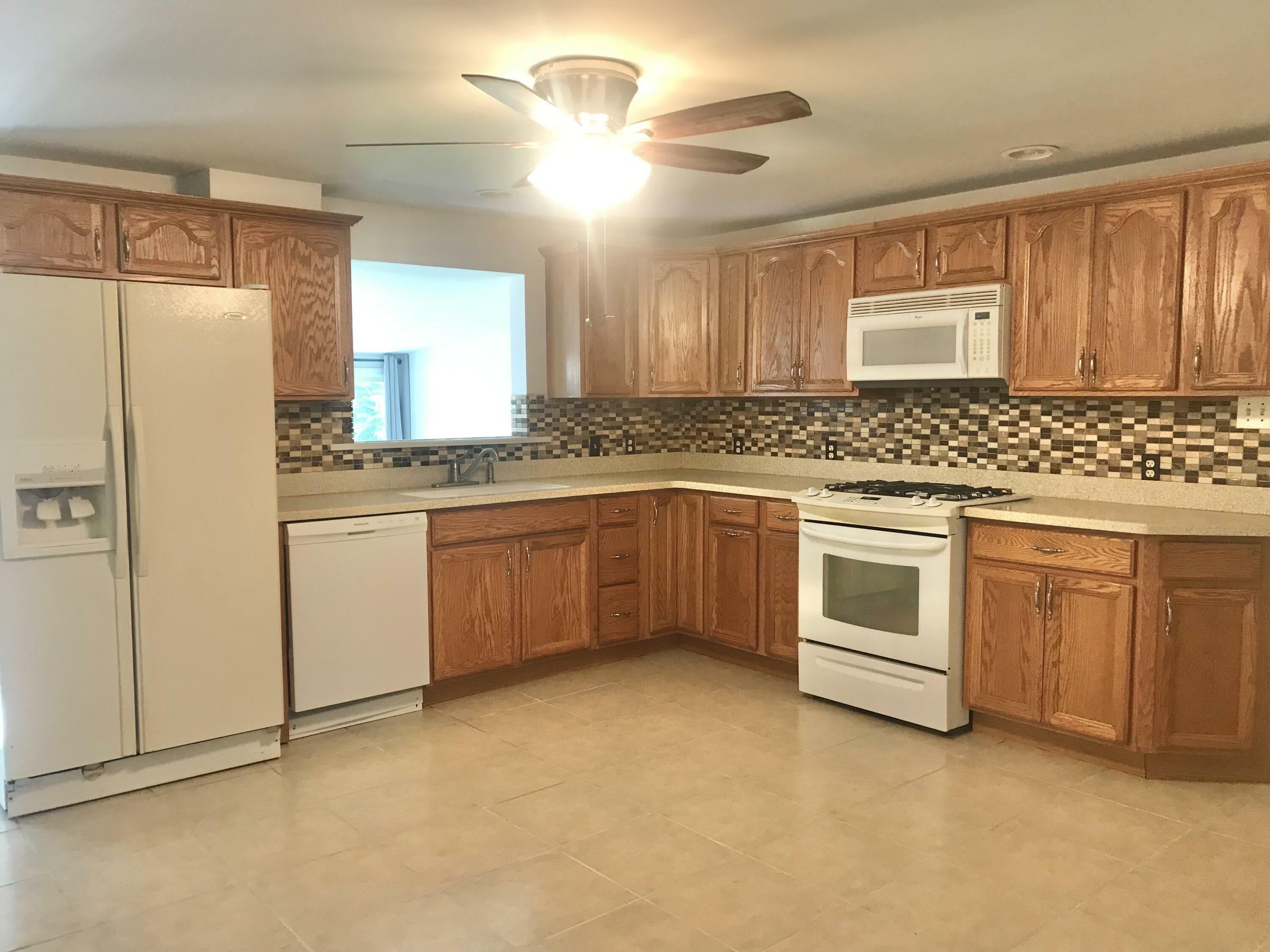 Property Photo: 5713 Bybee Road KY 41102