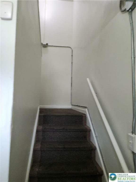 Property Photo:  519 Valley Street  PA 18042 
