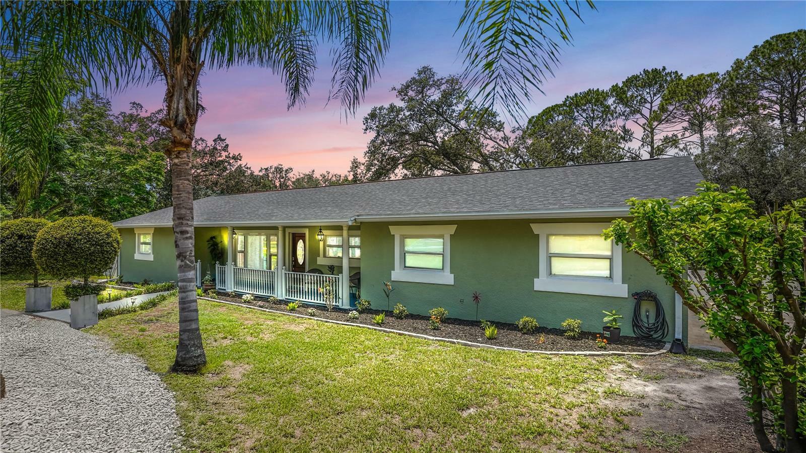 Property Photo: 530 Lake Bingham Road FL 32746