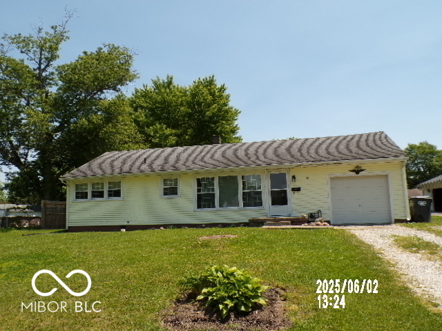 Property Photo: 26 Crescent Court IN 46017