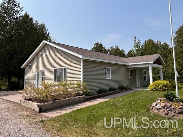 49763 Rosenlund Road  Hancock MI 49930 photo