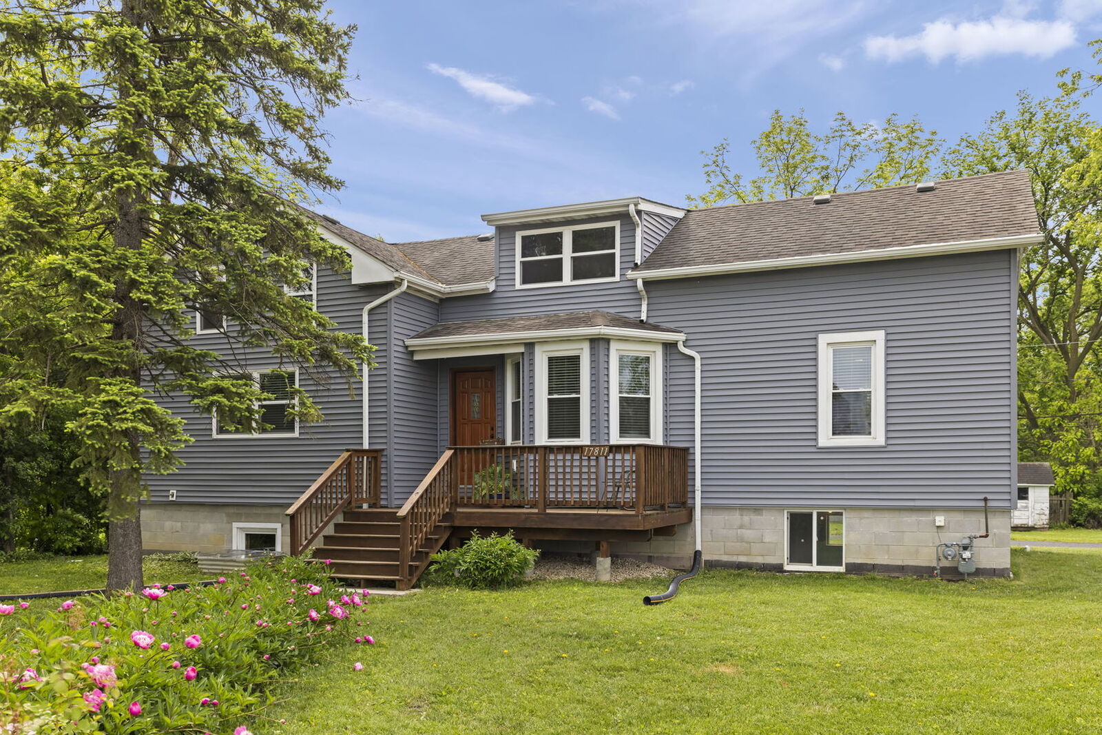 Property Photo: 17811 Harwood Avenue IL 60430