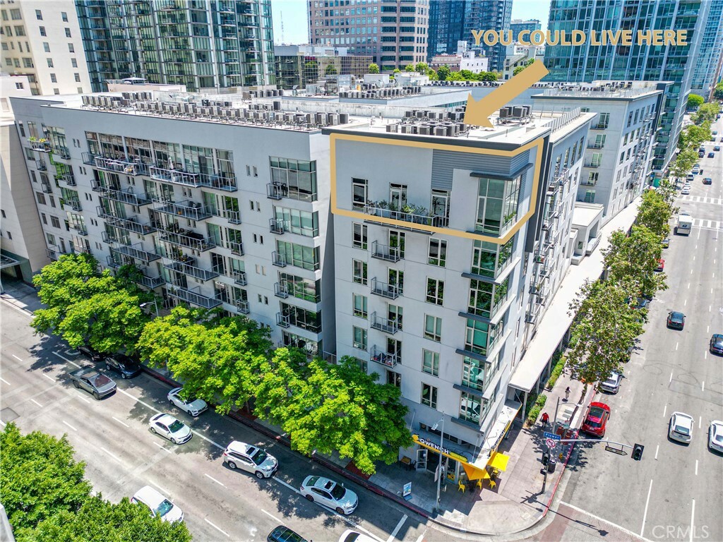 Property Photo:  645 W 9th Street 703  CA 90015 