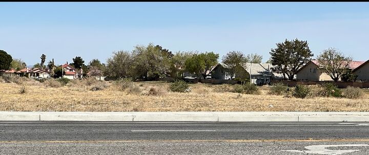 Property Photo:  0 E Avenue K  CA 93535 