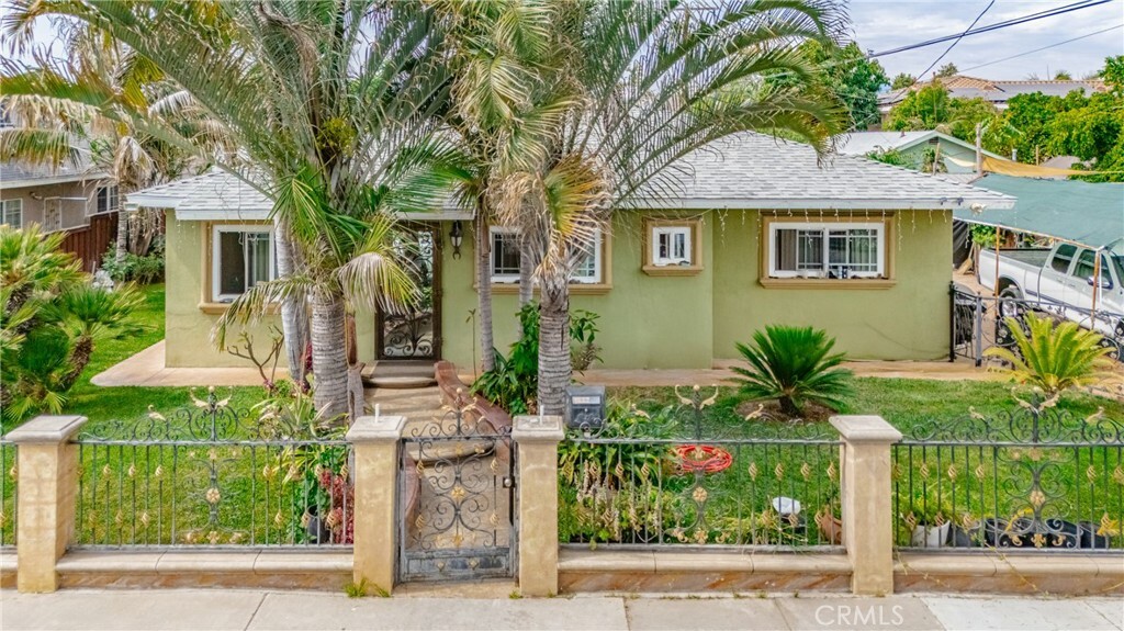 Property Photo: 8235 Edna St CA 90660