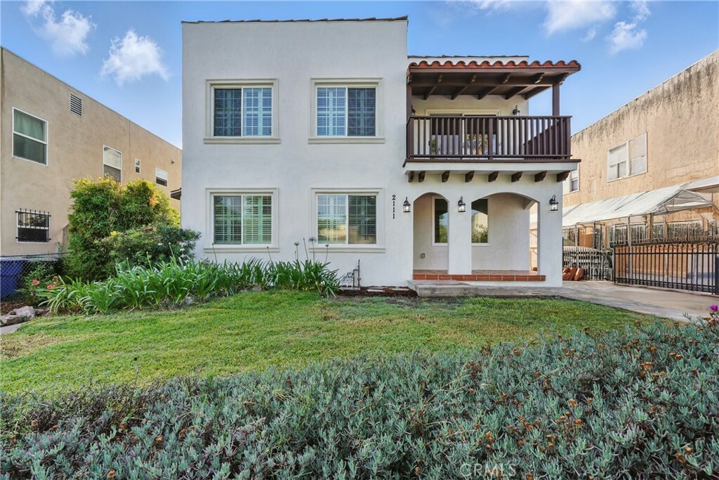 Property Photo: 2111 S Bronson Ave CA 90018